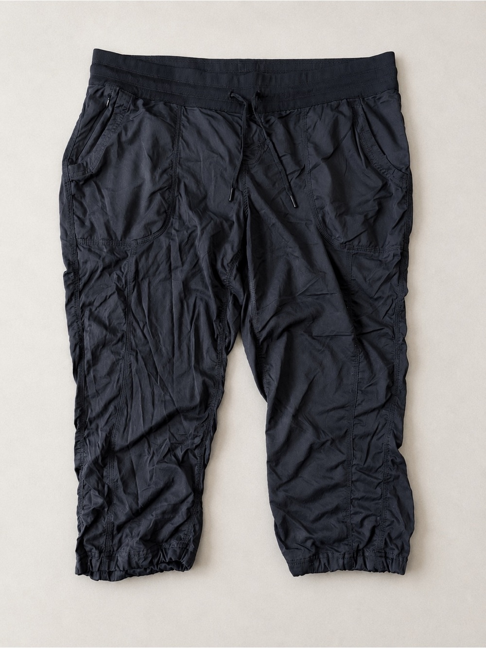 The North Face Women’s Black Capri Hiking Pants Drawstring Size XXL - Picture 1 of 10